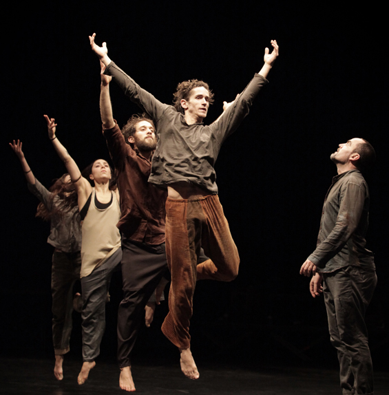 A place to bury strangers