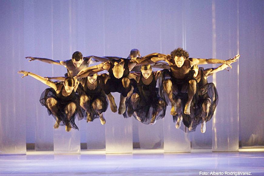 TERRENAL | La impactant bellesa de la dansa pura TERRENAL | La impactant bellesa de la dansa pura