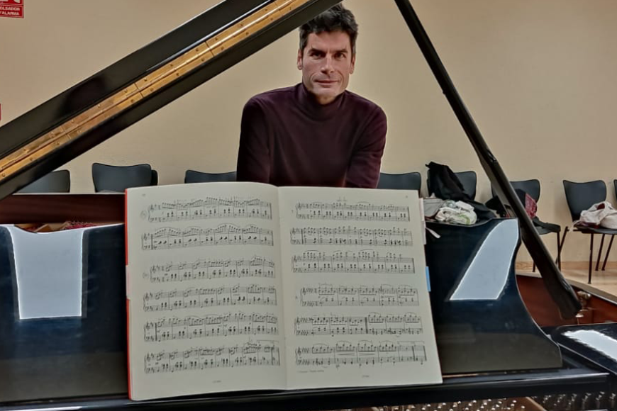 Miguel Ferreras (pianista)